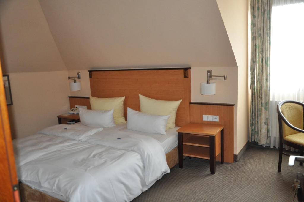 Hotel Gasthof Vogelsang Zellingen Luaran gambar